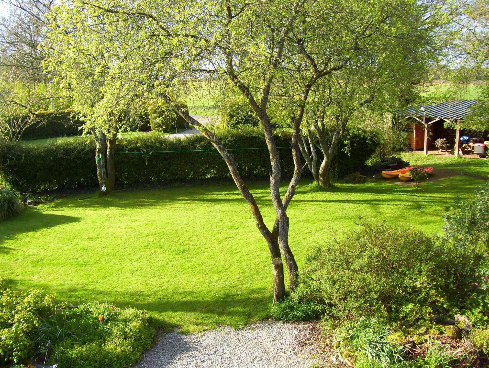 Le Boterff Gites Et Camping Saint-Mayeux Quarto foto